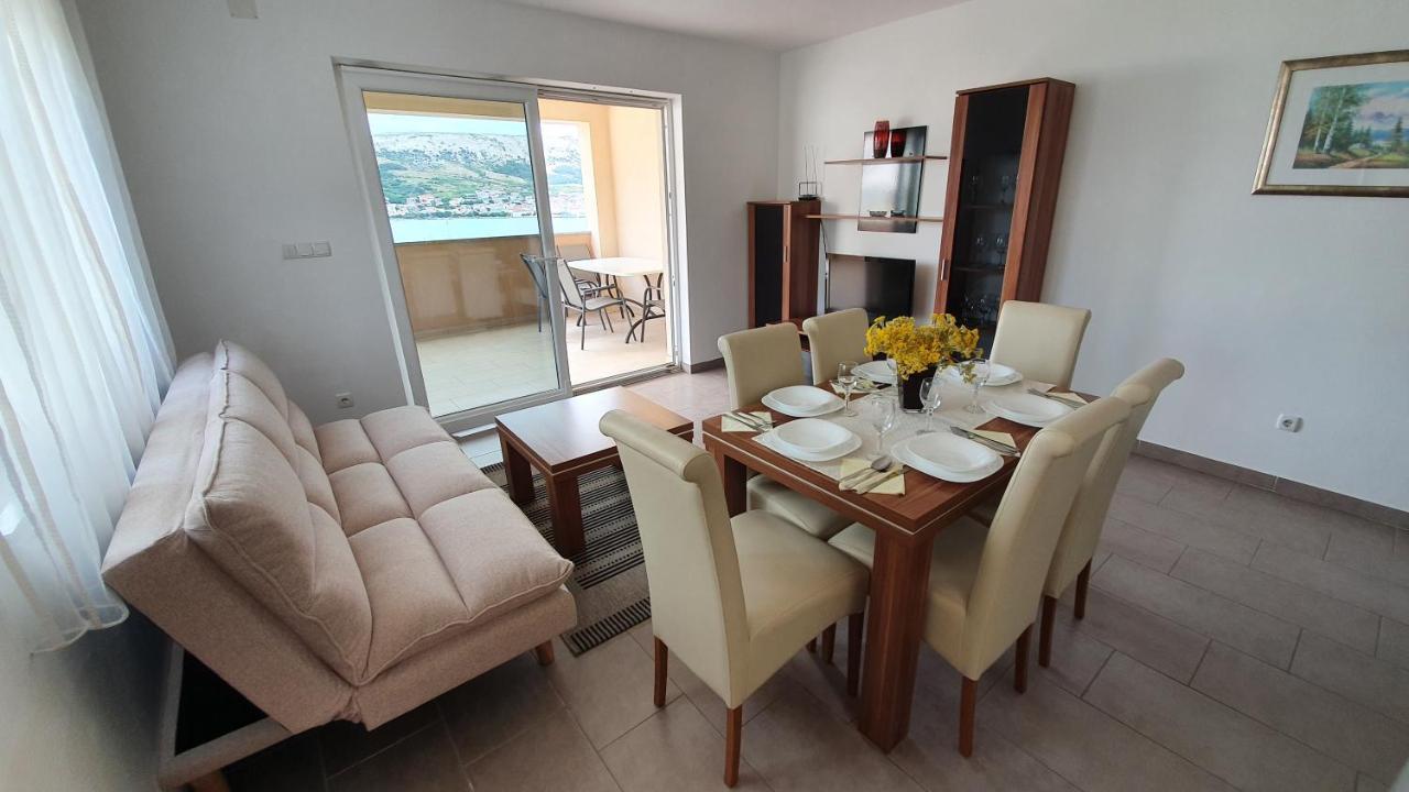 Apartments Augustin باغ المظهر الخارجي الصورة