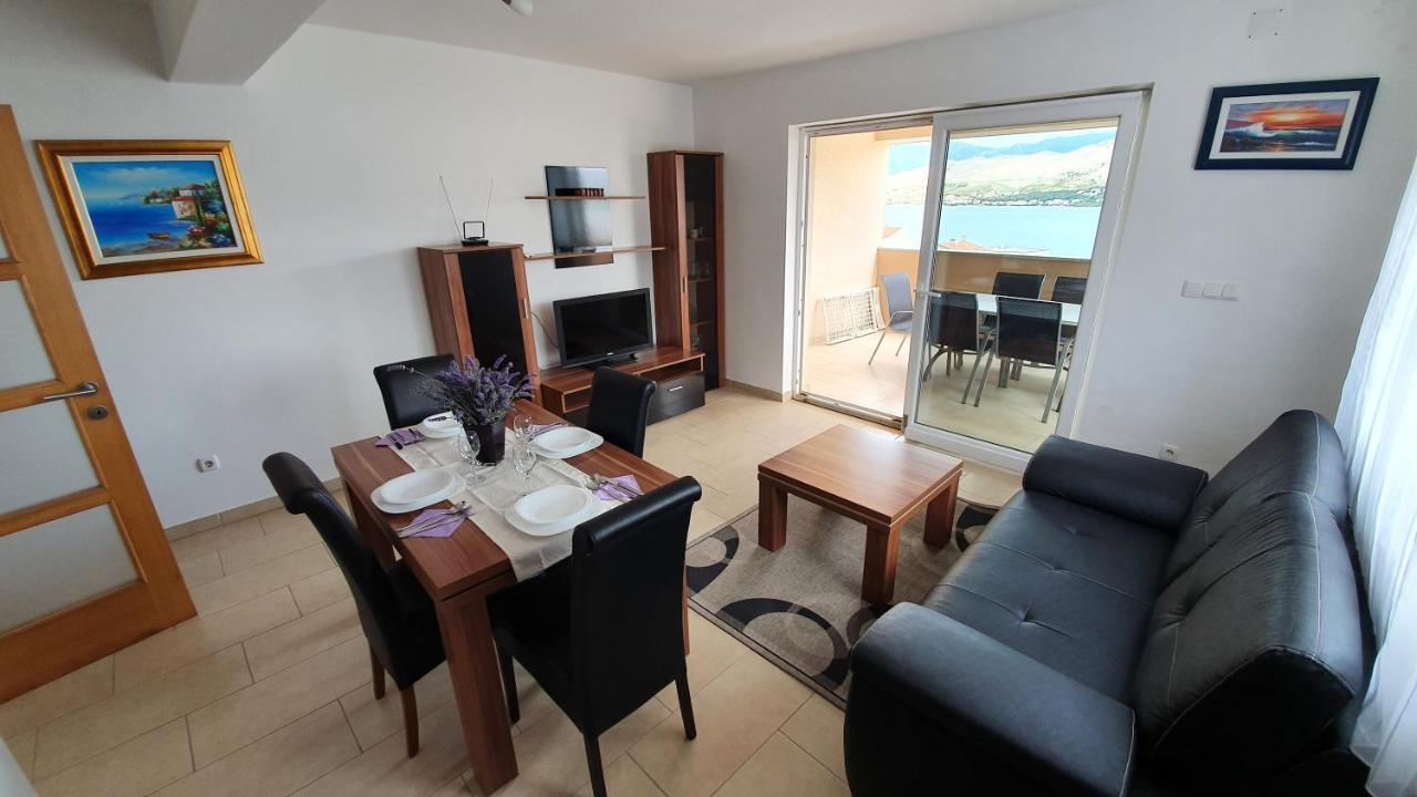 Apartments Augustin باغ المظهر الخارجي الصورة